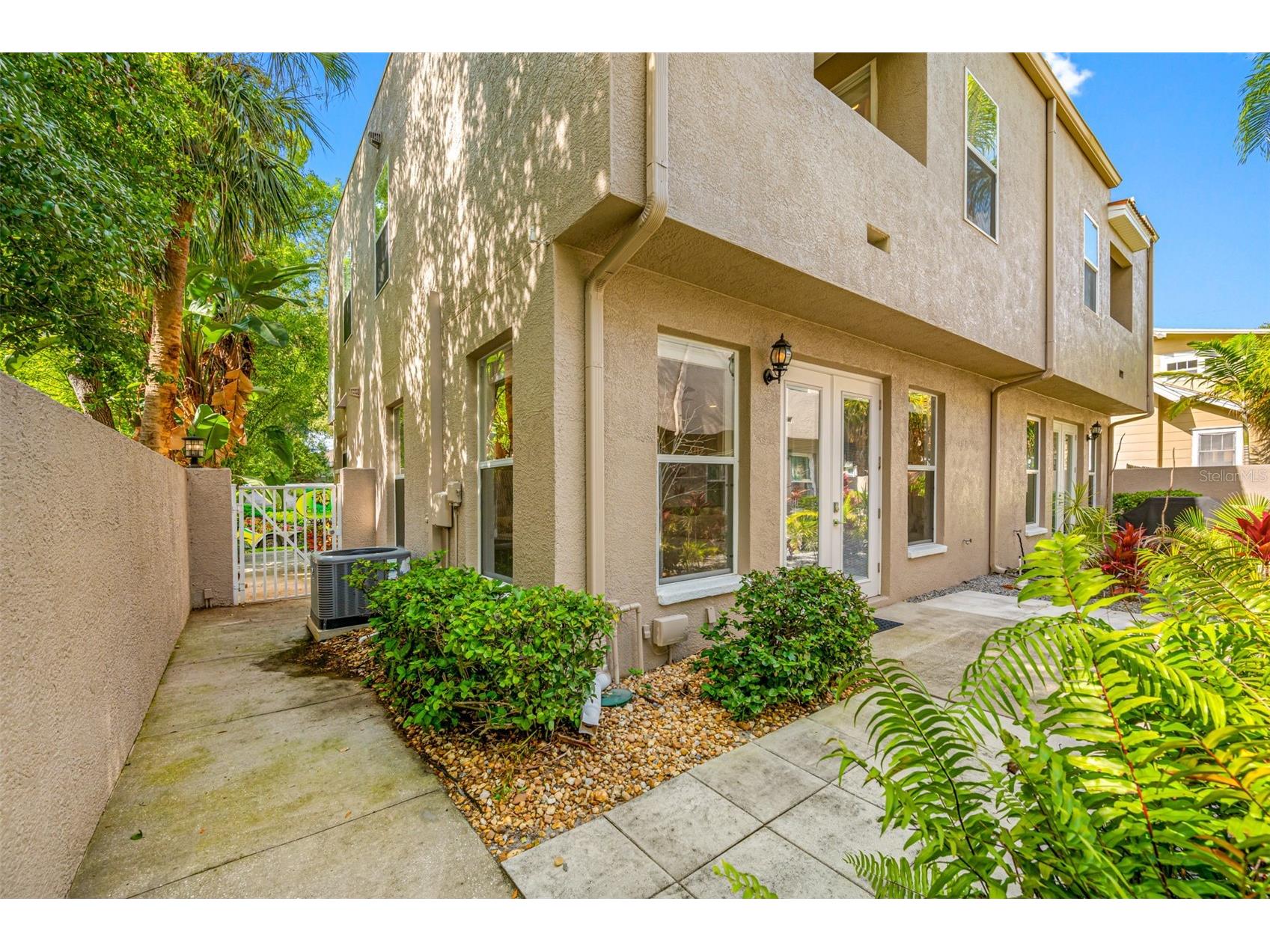 237 7th Avenue N #2 Saint Petersburg FL 33701 TB8487014 image49