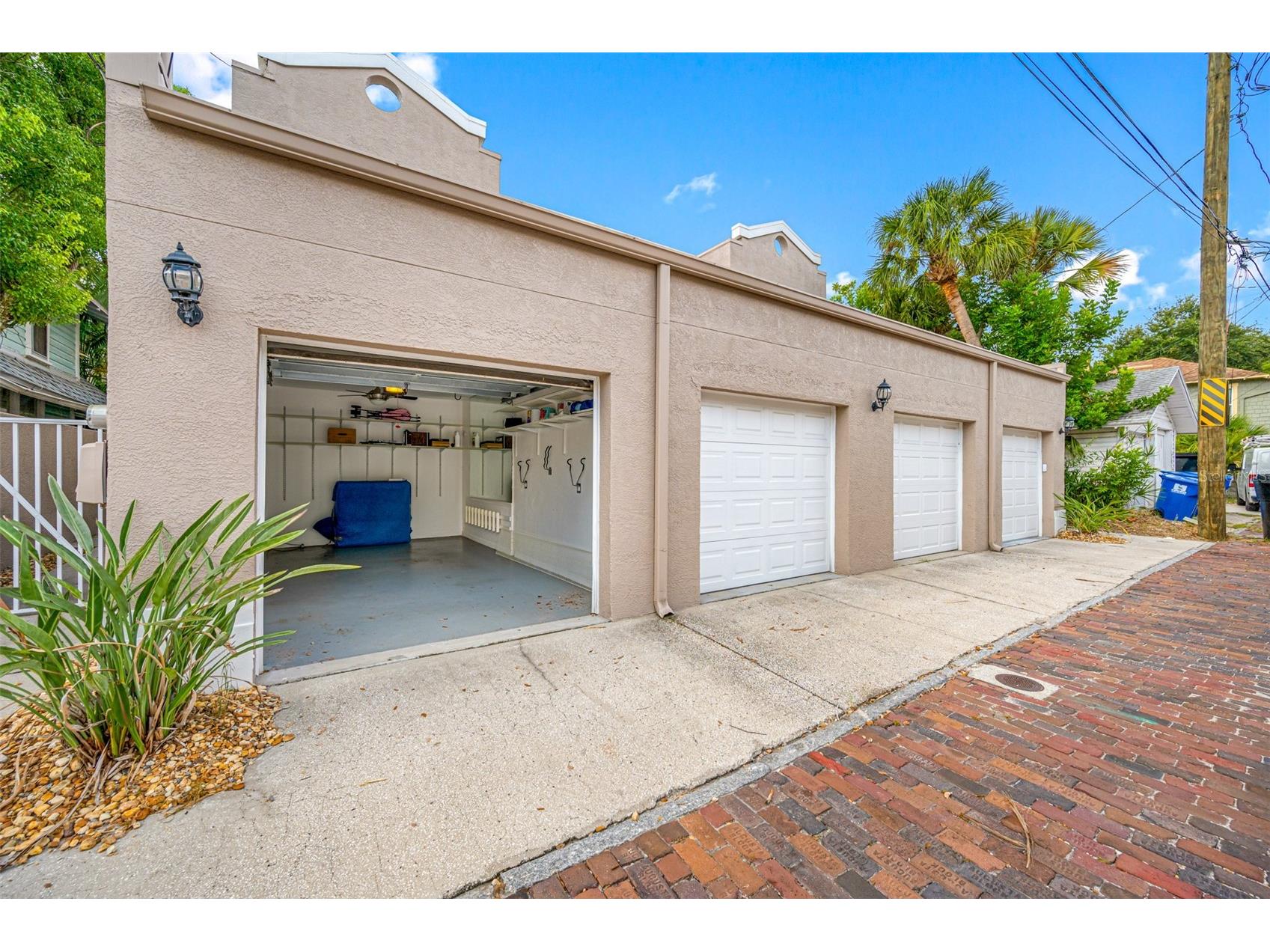237 7th Avenue N #2 Saint Petersburg FL 33701 TB8487014 image52