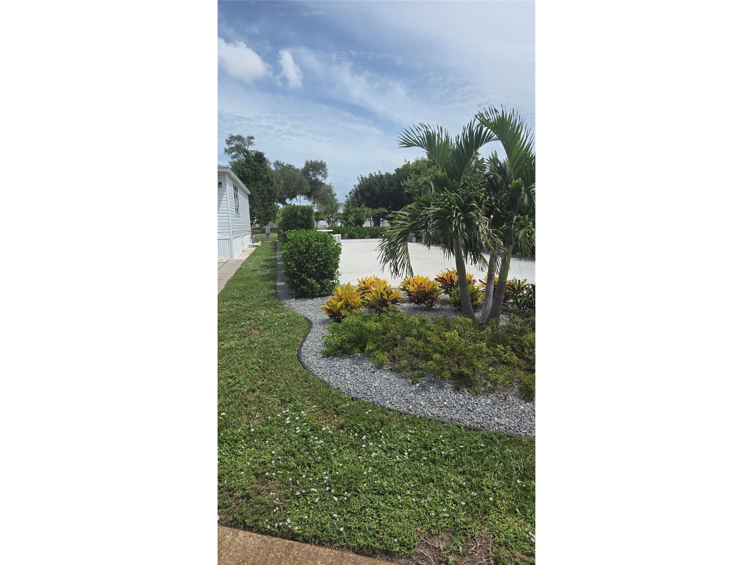 237 Bainbridge Drive Nokomis FL 34275 N6145036 image1