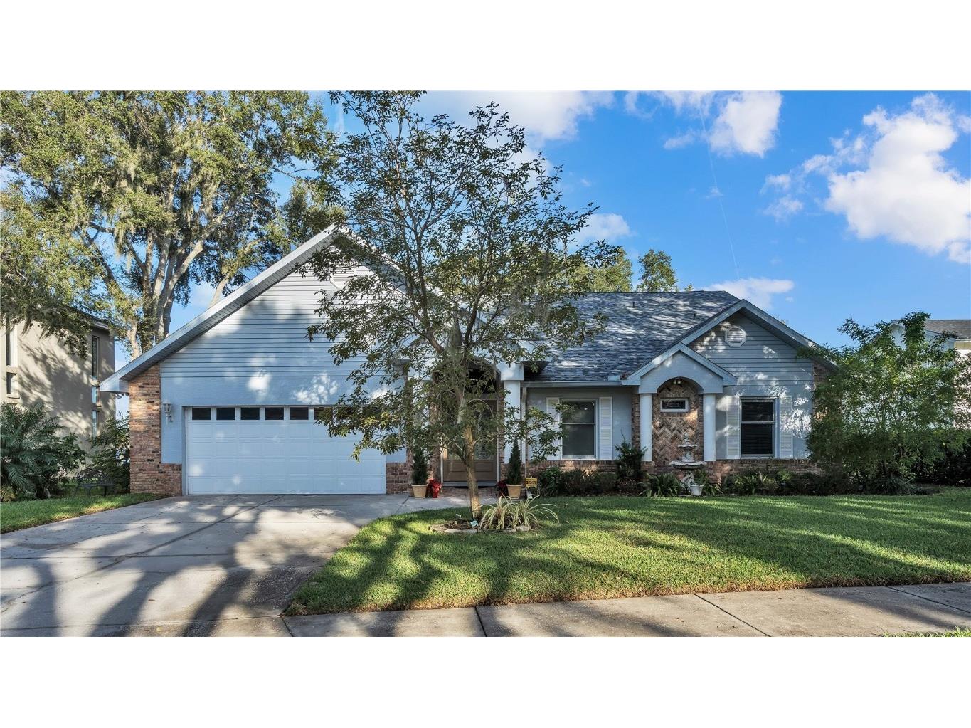 237 Heatherpoint Drive Lakeland FL 33809 - LAKE GIBSON L4941205 image1