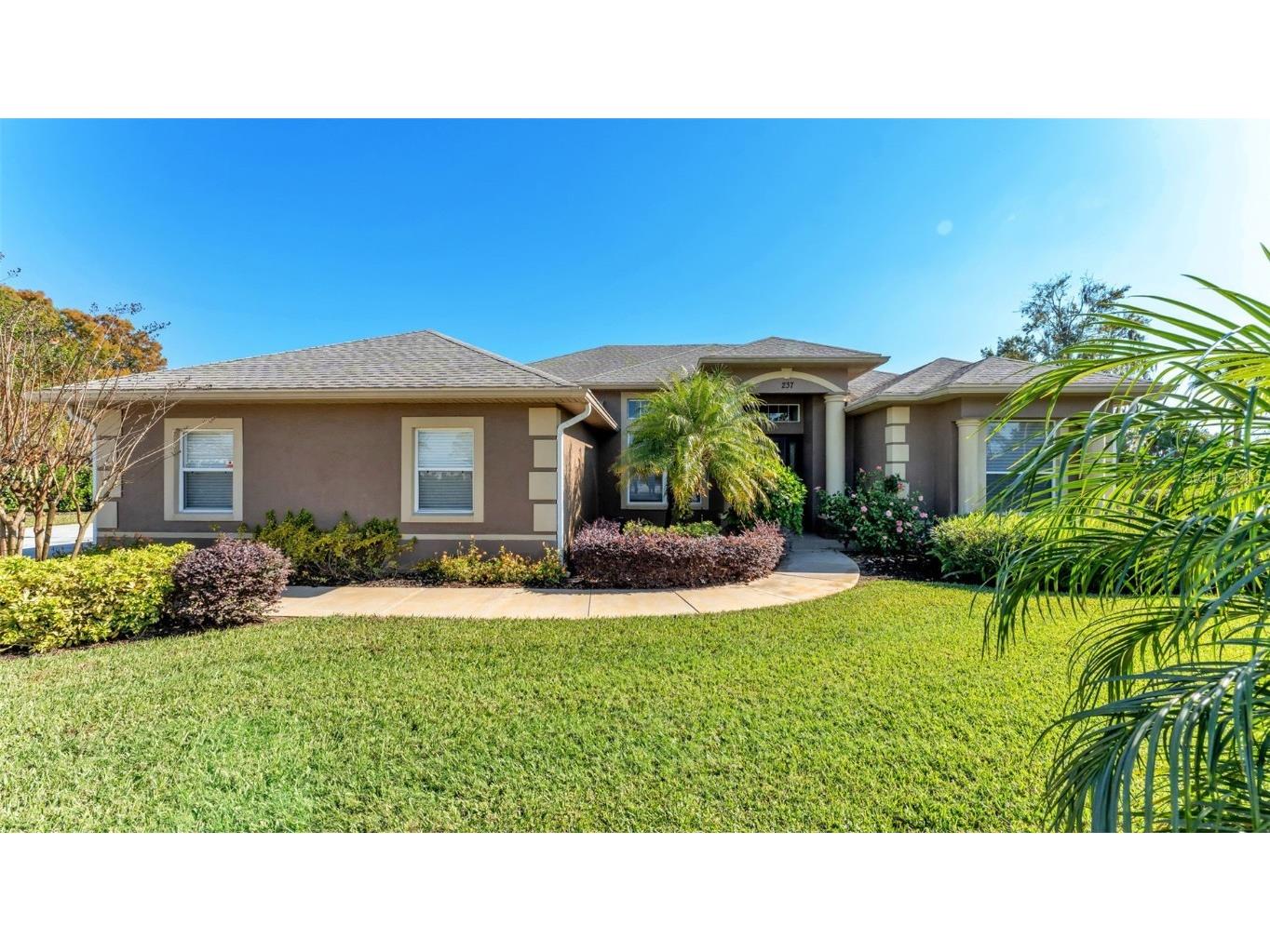 237 Kent Court Haines City FL 33844 - LAKE PIERCE L4956771 image5