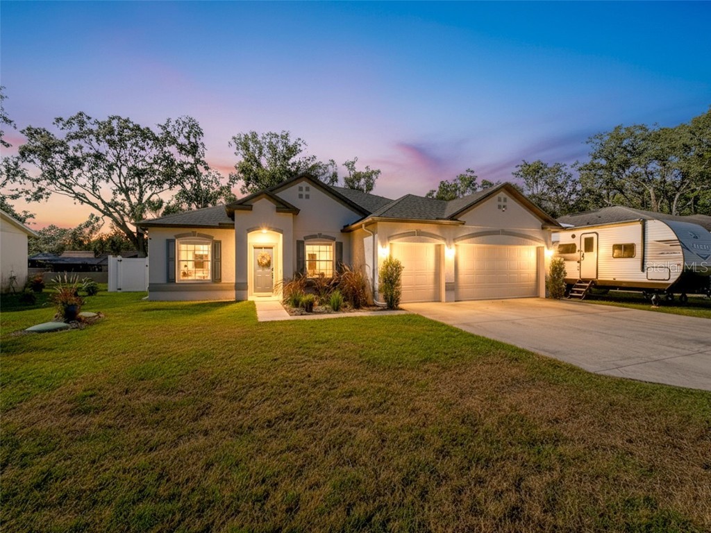 237 Leafy Way Avenue Spring Hill FL 34606 W7880891 image1