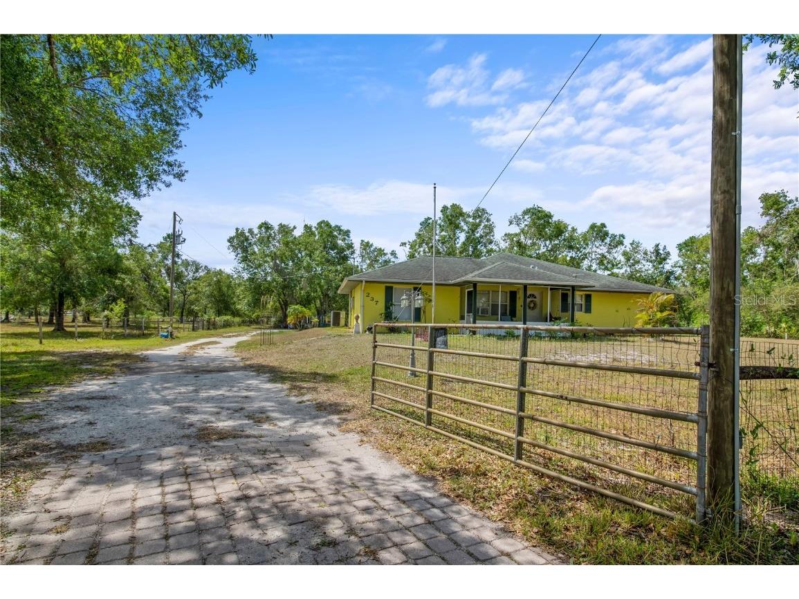 237 Macon Road Arcadia FL 34266 A4566676 image1