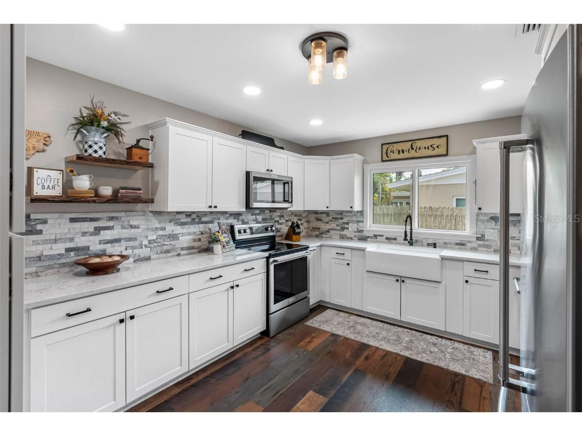 237 Mineola Drive E Belleair Bluffs FL 33770 TB8427619 image12