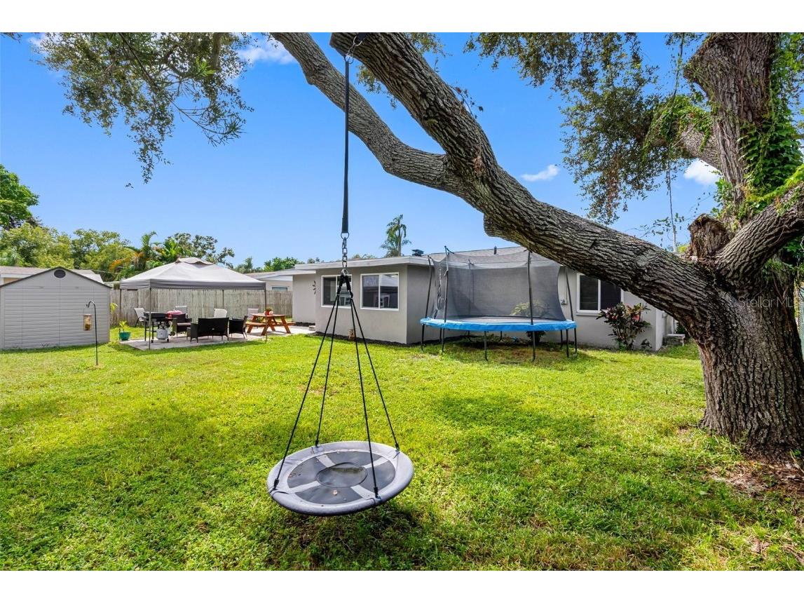 237 Mineola Drive E Belleair Bluffs FL 33770 TB8427619 image35