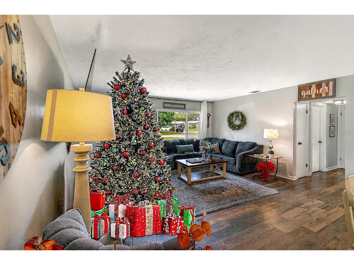 237 Mineola Drive E Belleair Bluffs FL 33770 TB8427619 image47