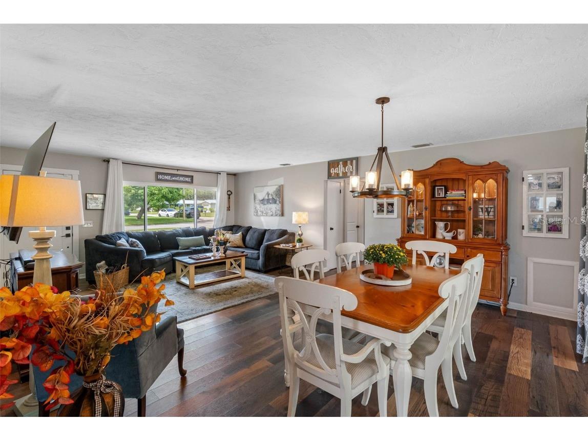 237 Mineola Drive E Belleair Bluffs FL 33770 TB8427619 image7