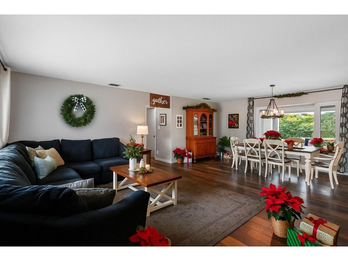 237 Mineola Drive E Belleair Bluffs FL 33770 TB8427619 image9