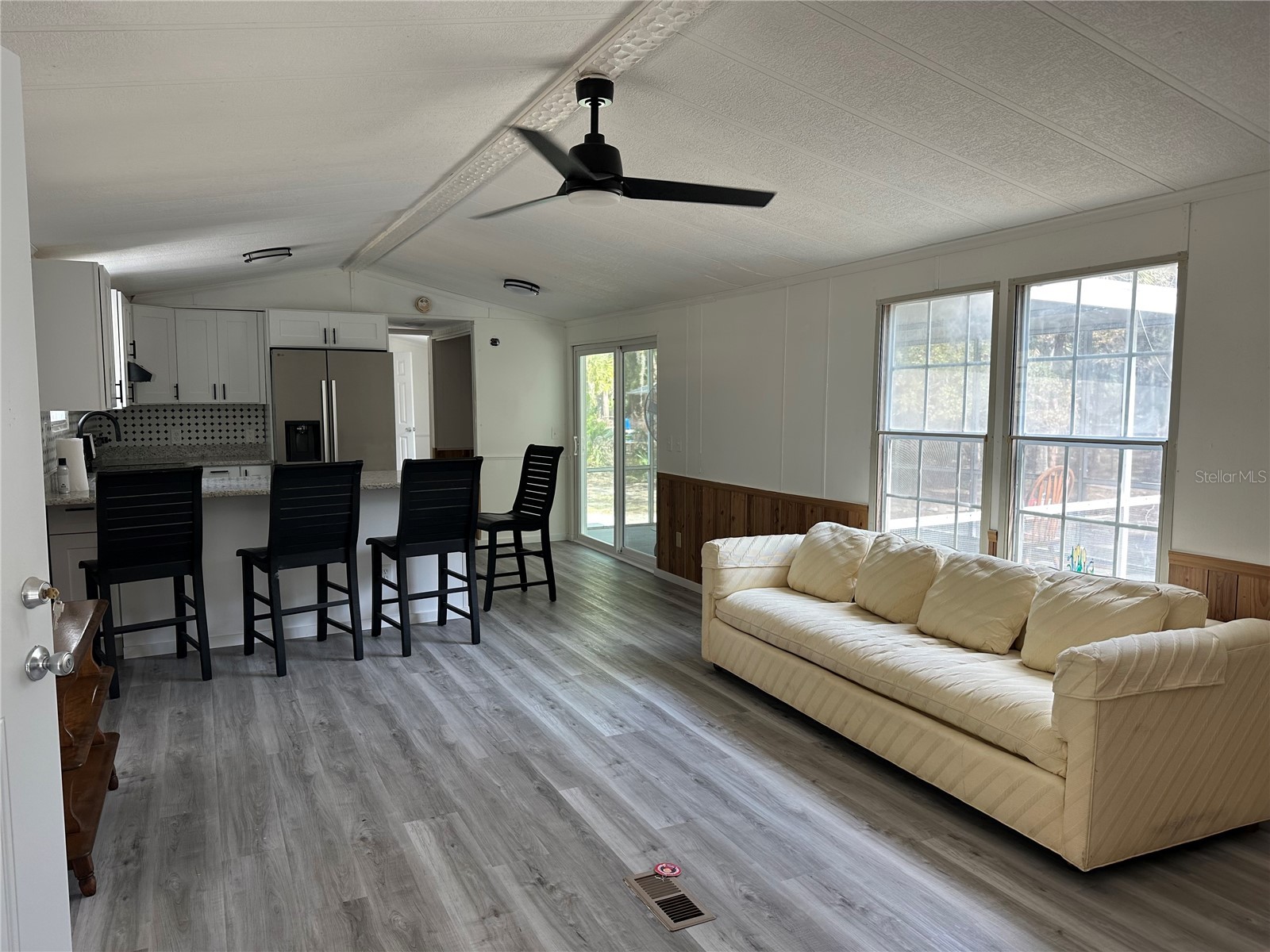 237 N Candle Point Crystal River FL 34429 - Spring Fed Pond TB8437082 image6