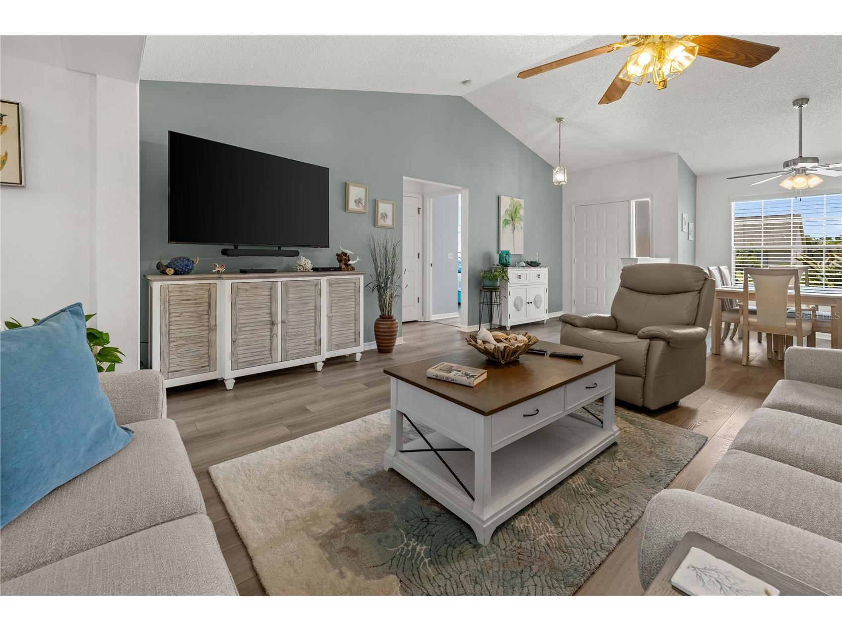 237 Park Forest Boulevard Englewood FL 34223 D6142768 image8