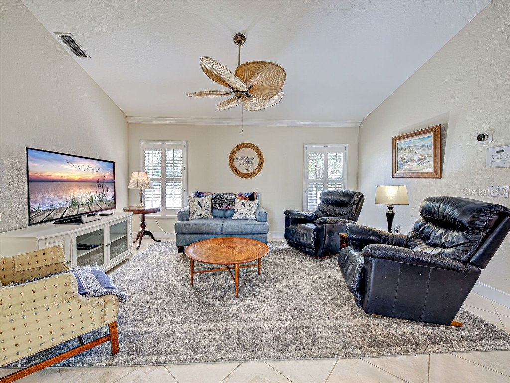 237 Rotonda Boulevard E Rotonda West FL 33947 D6142250 image25