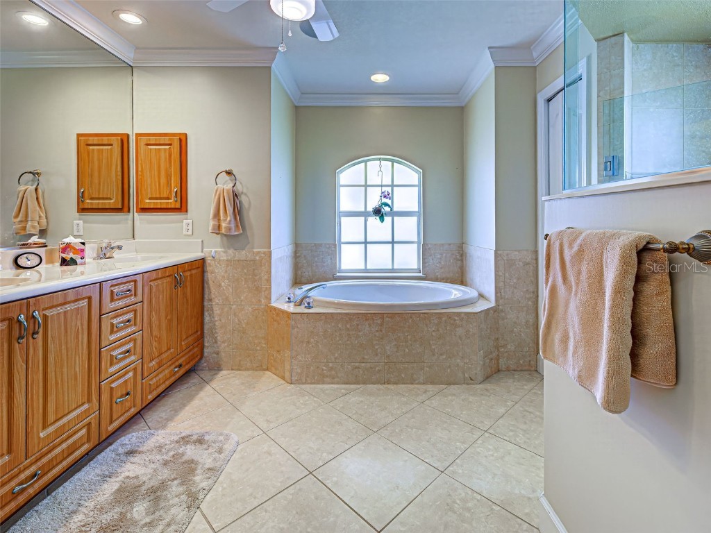 237 Rotonda Boulevard E Rotonda West FL 33947 D6142250 image43