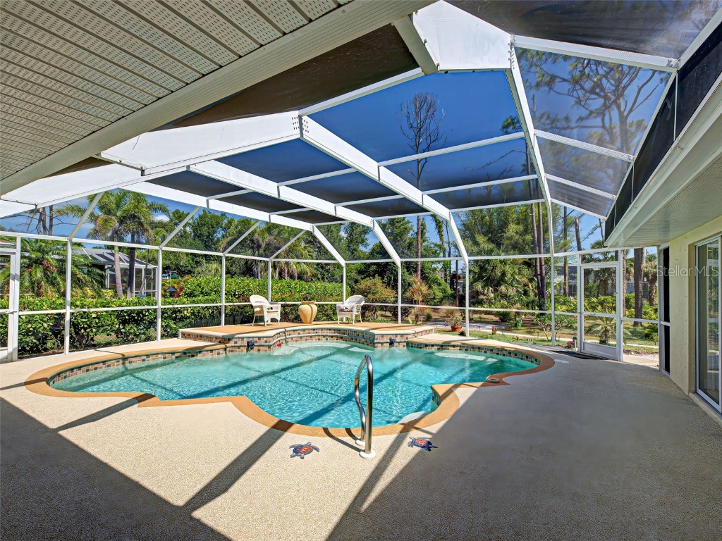 237 Rotonda Boulevard E Rotonda West FL 33947 D6142250 image51