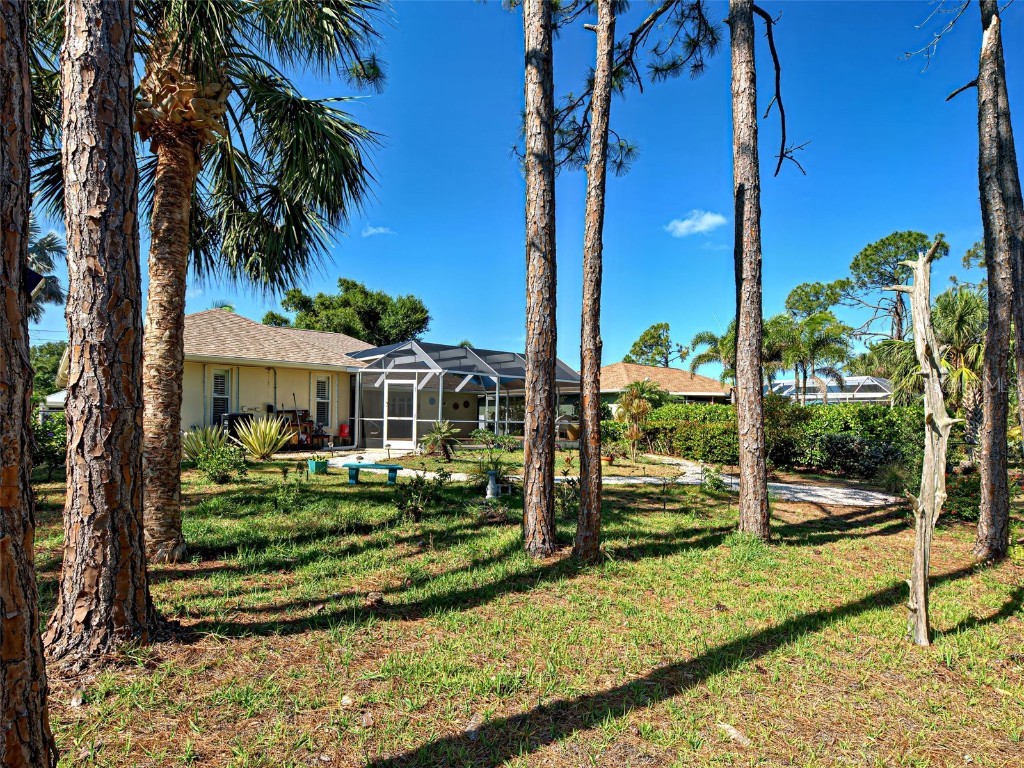 237 Rotonda Boulevard E Rotonda West FL 33947 D6142250 image62