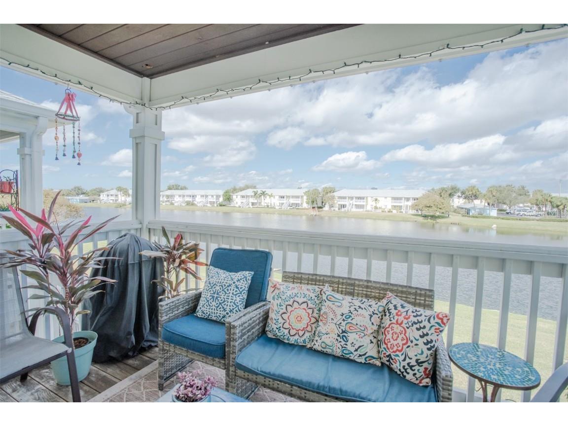 237 Seahorse Drive SE #H Saint Petersburg FL 33705 TB8443696 image11