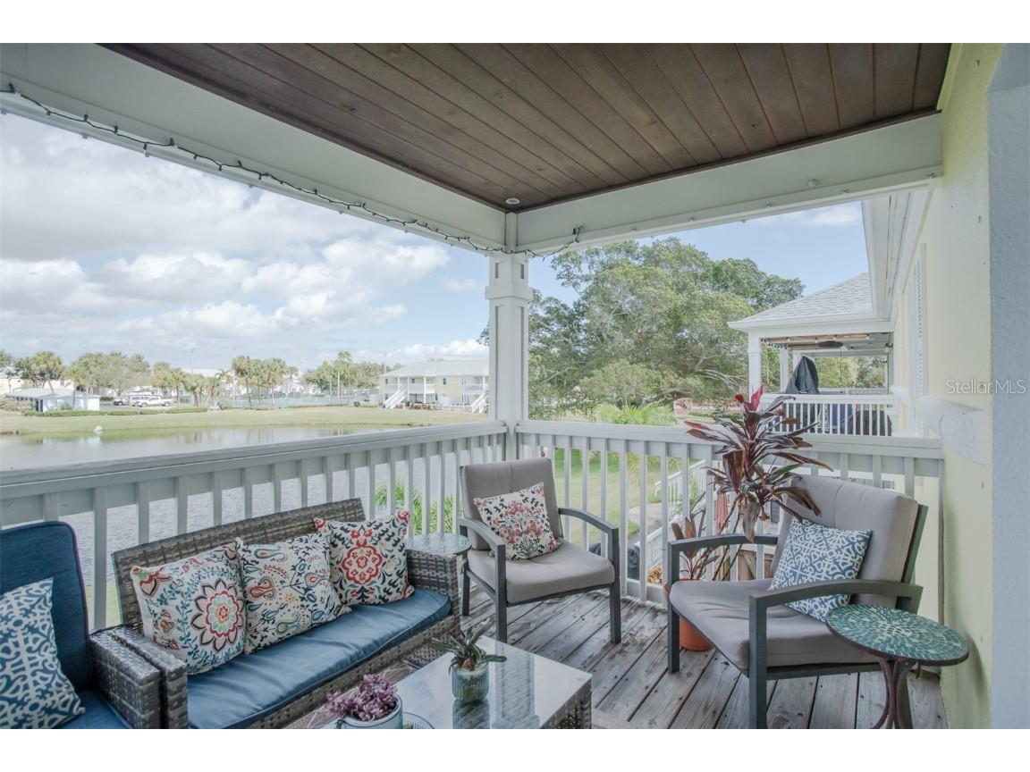 237 Seahorse Drive SE #H Saint Petersburg FL 33705 TB8443696 image12