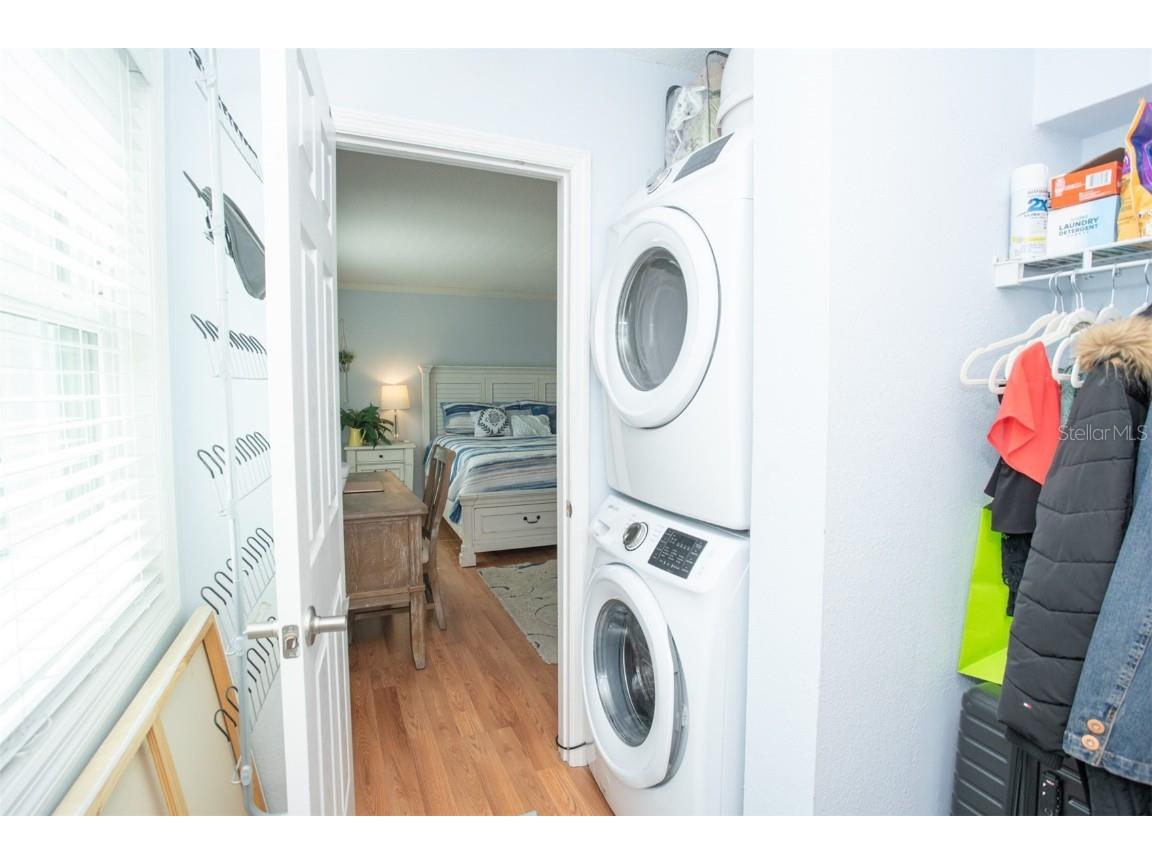 237 Seahorse Drive SE #H Saint Petersburg FL 33705 TB8443696 image18