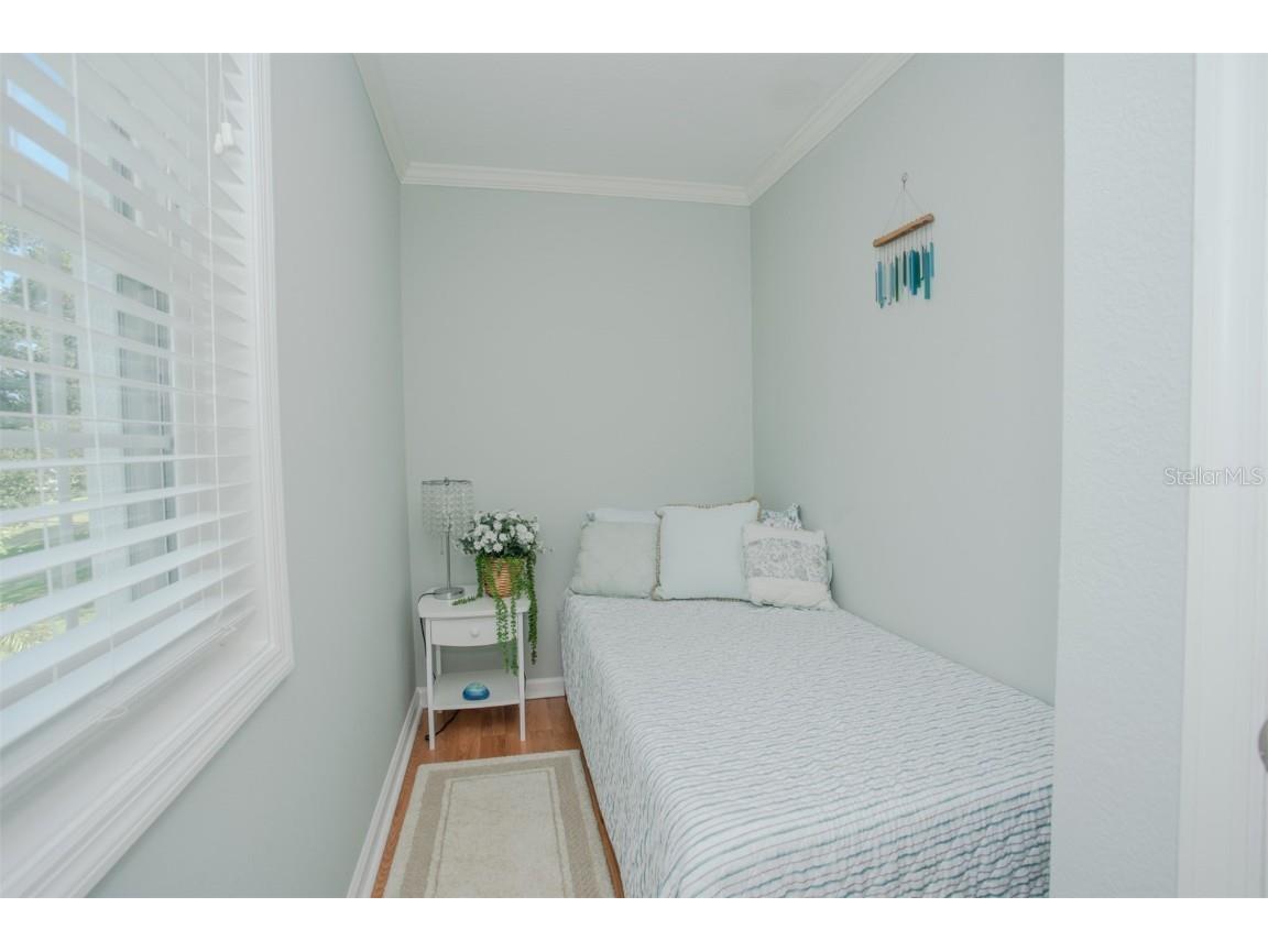 237 Seahorse Drive SE #H Saint Petersburg FL 33705 TB8443696 image21