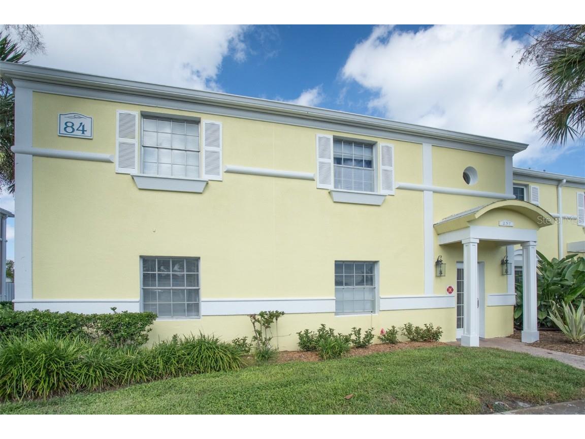 237 Seahorse Drive SE #H Saint Petersburg FL 33705 TB8443696 image22