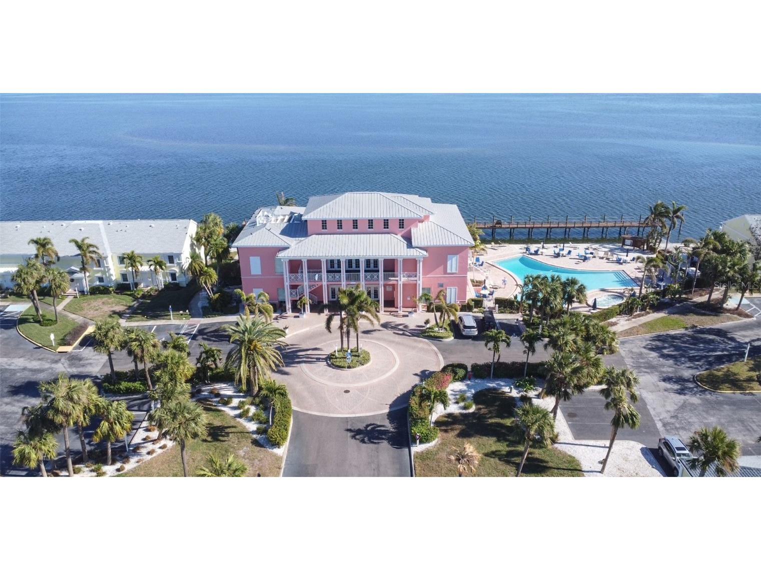 237 Seahorse Drive SE #H Saint Petersburg FL 33705 TB8443696 image28