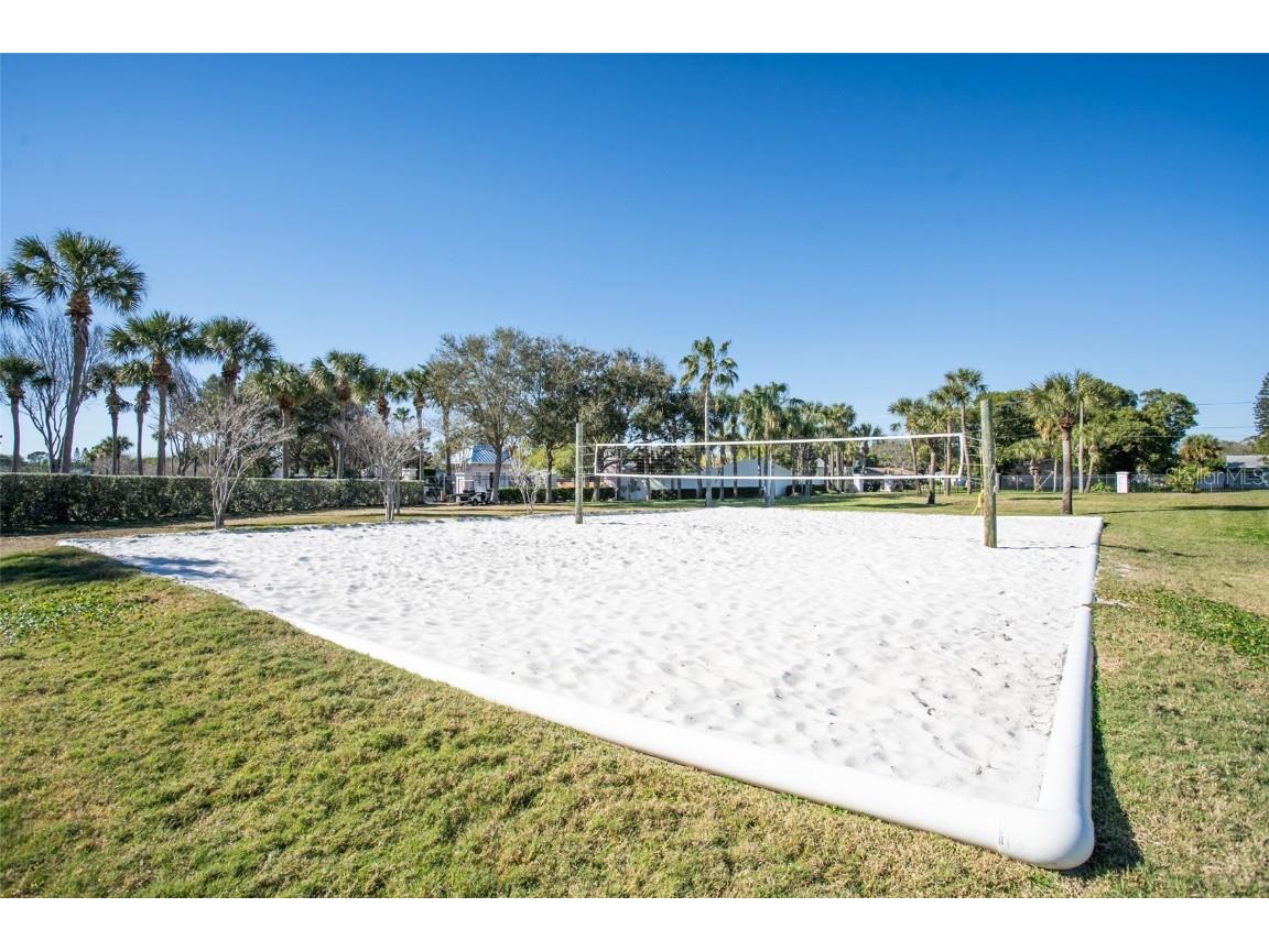 237 Seahorse Drive SE #H Saint Petersburg FL 33705 TB8443696 image42