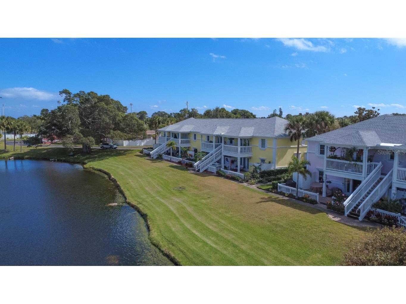 237 Seahorse Drive SE #H Saint Petersburg FL 33705 TB8443696 image48