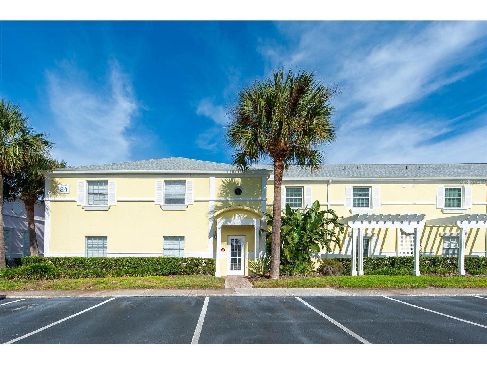 237 Seahorse Drive SE #H Saint Petersburg FL 33705 TB8527911 image1