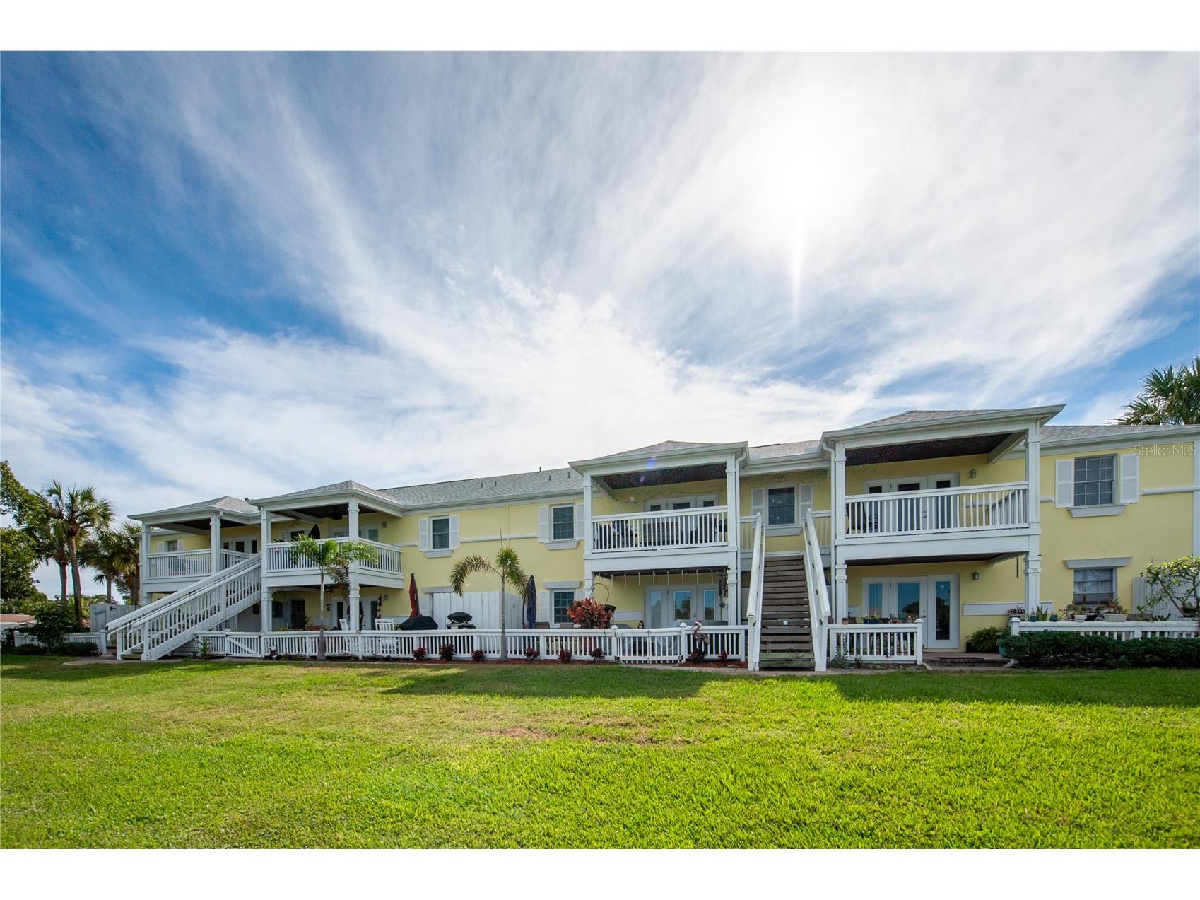 237 Seahorse Drive SE #H Saint Petersburg FL 33705 TB8527911 image25