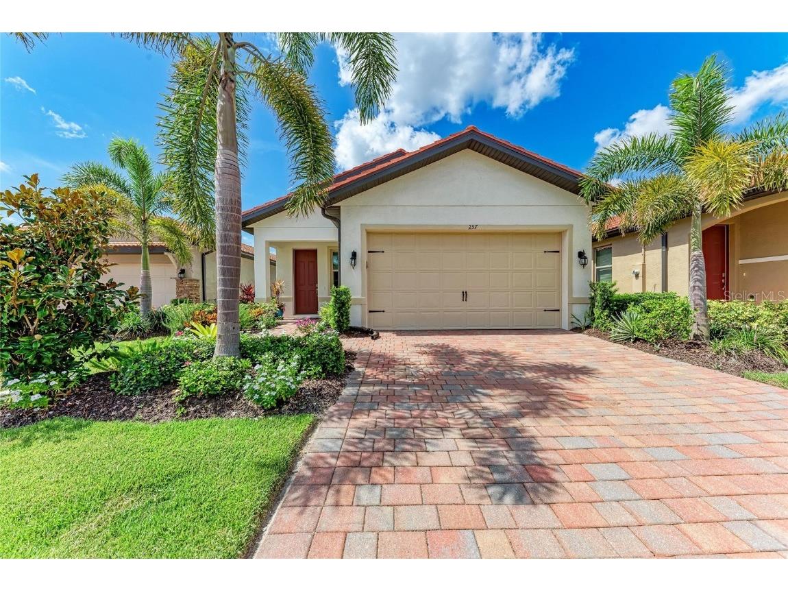 237 Soliera Street Nokomis FL 34275 A4658405 image1