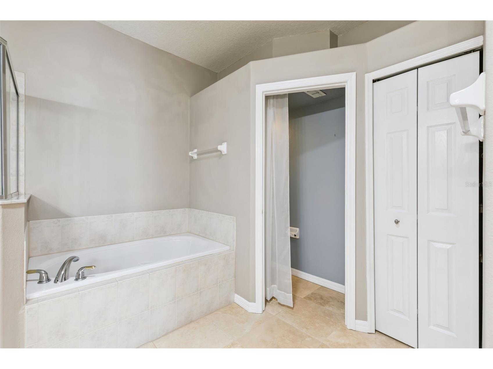 237 Strathmore Circle Kissimmee FL 34744 O6403214 image17