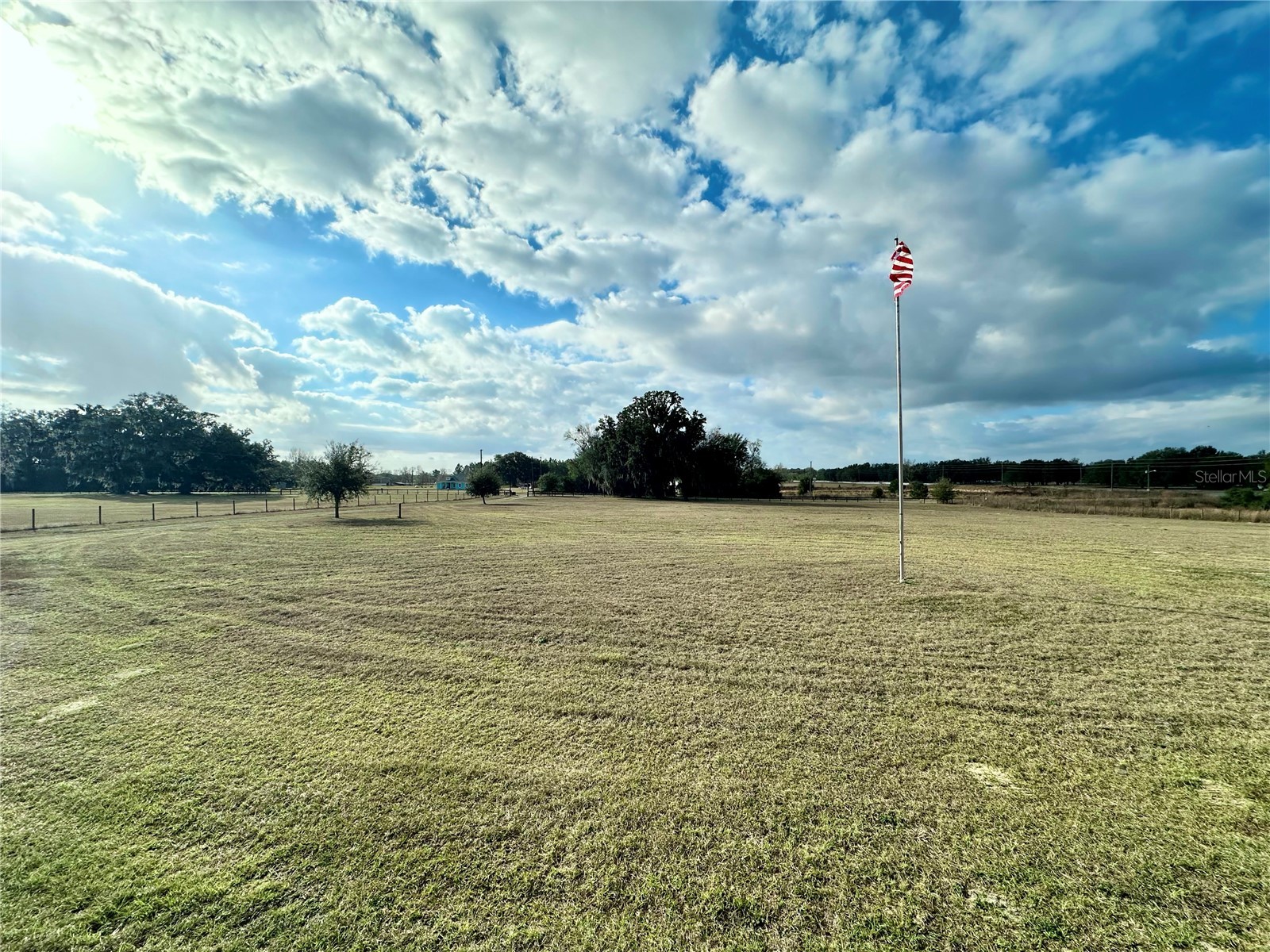 237 SW Baron Glen Fort White FL 32038 OM719438 image4