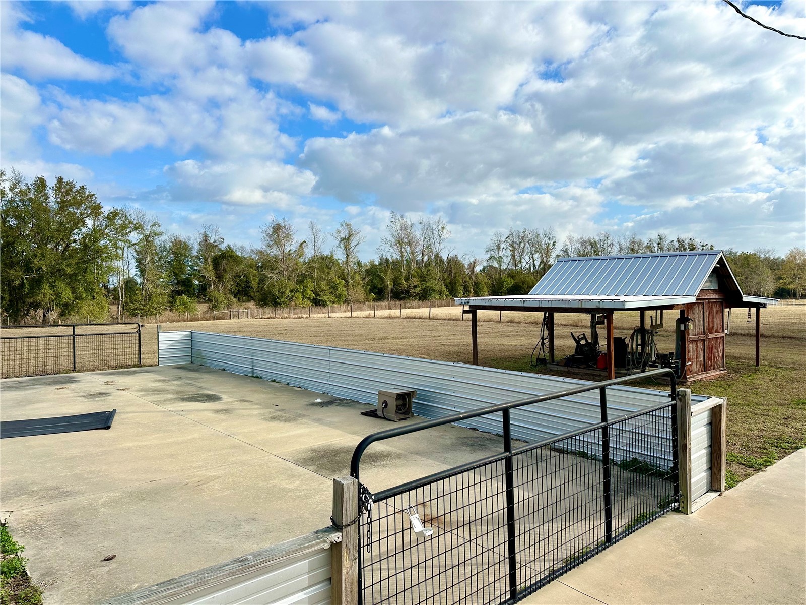 237 SW Baron Glen Fort White FL 32038 OM719438 image5