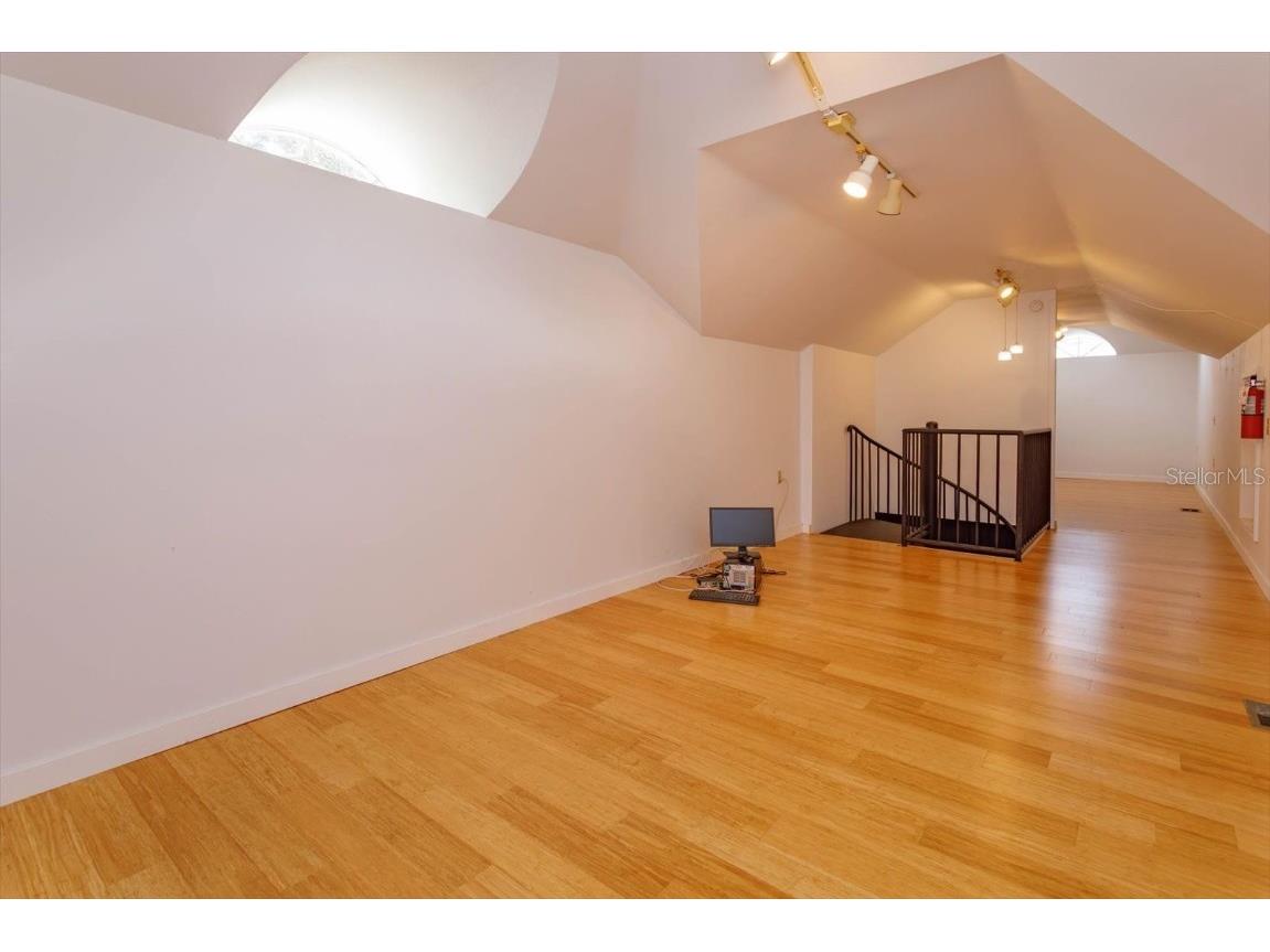 237 W 4th Avenue #2 Mount Dora FL 32757 G5084627 image21