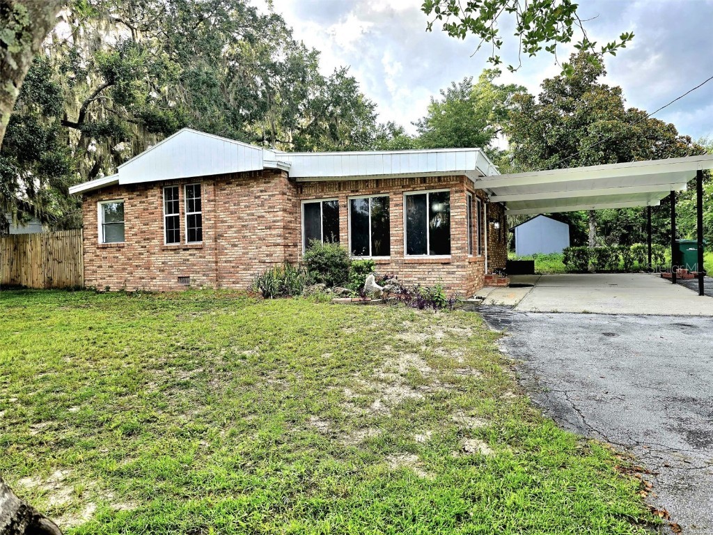 237 W Mcclendon Street Lady Lake FL 32159 O6303409 image1