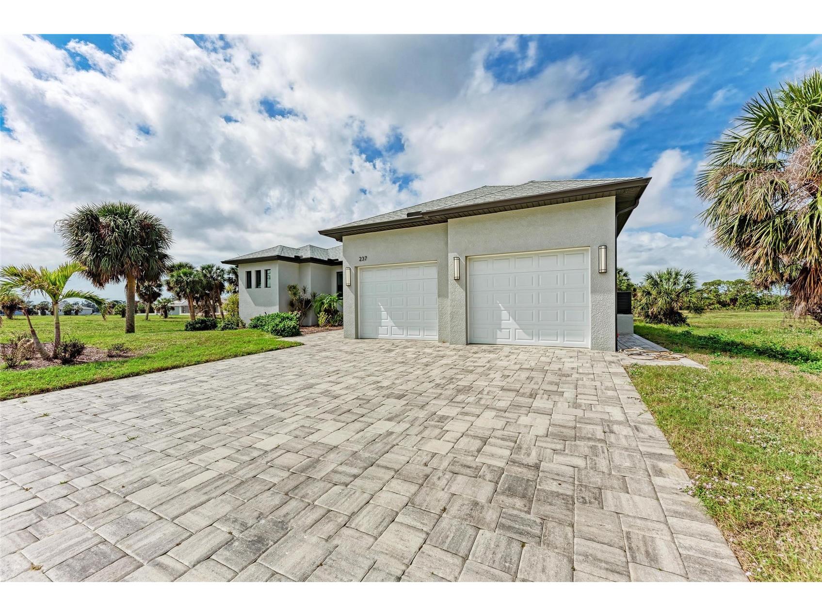 237 W Pine Valley Lane Rotonda West FL 33947 D6140731 image9