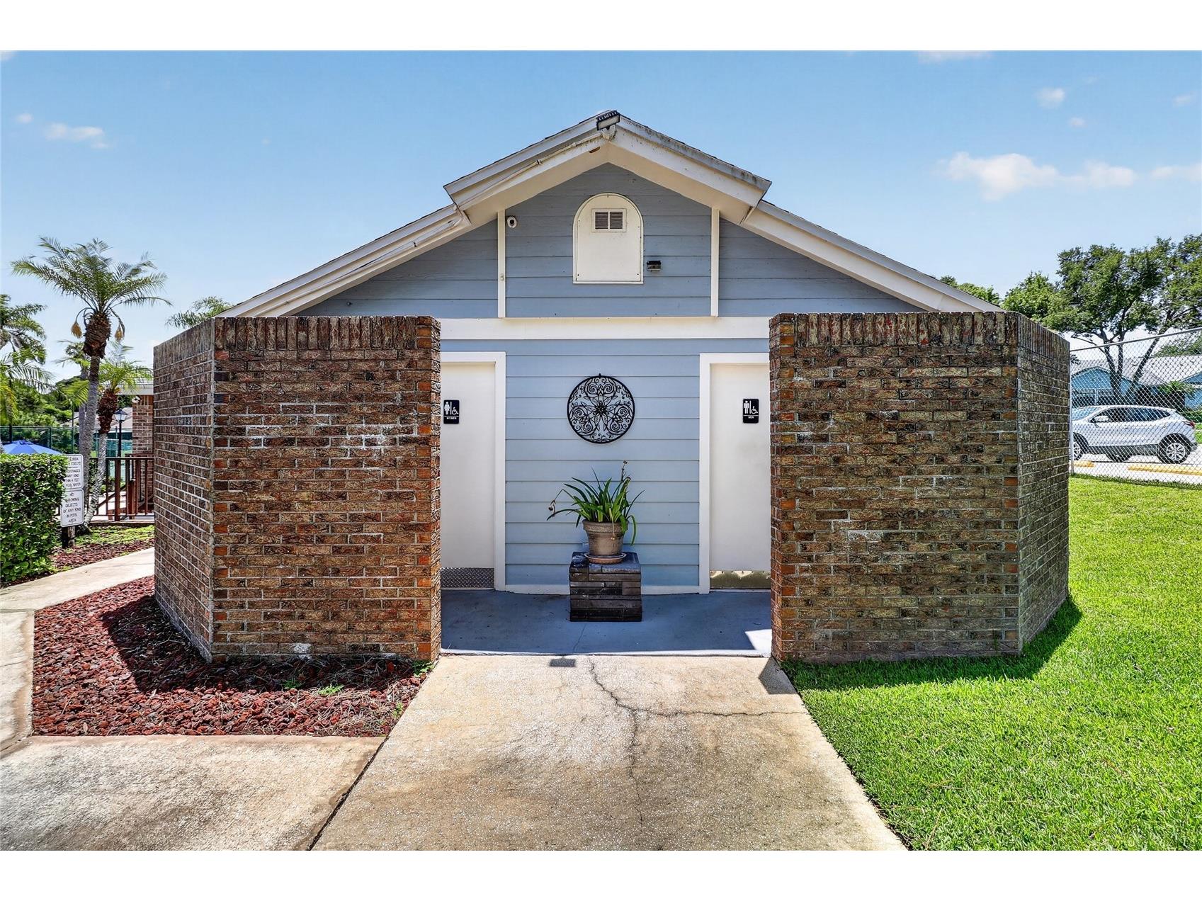 2370 Bentley Drive Palm Harbor FL 34684 TB8509141 image45
