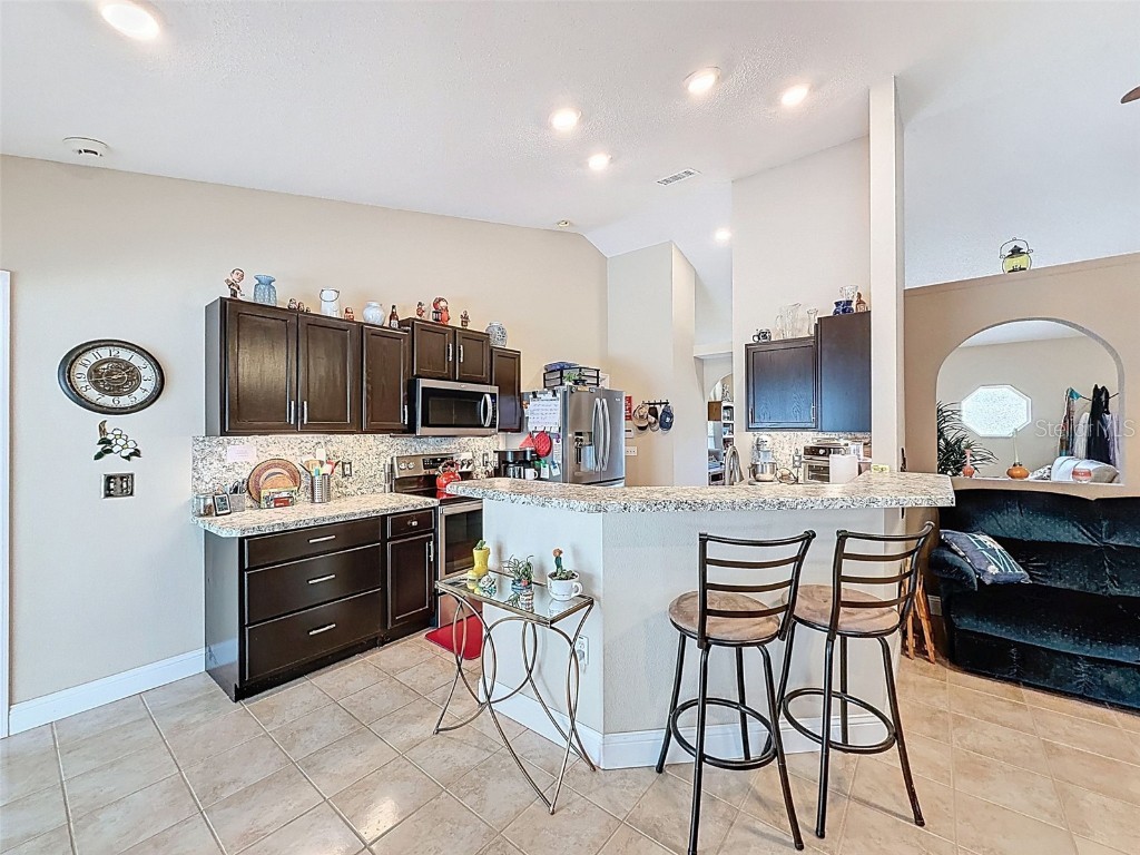 2370 Bonkirk Avenue Spring Hill FL 34609 W7881128 image4