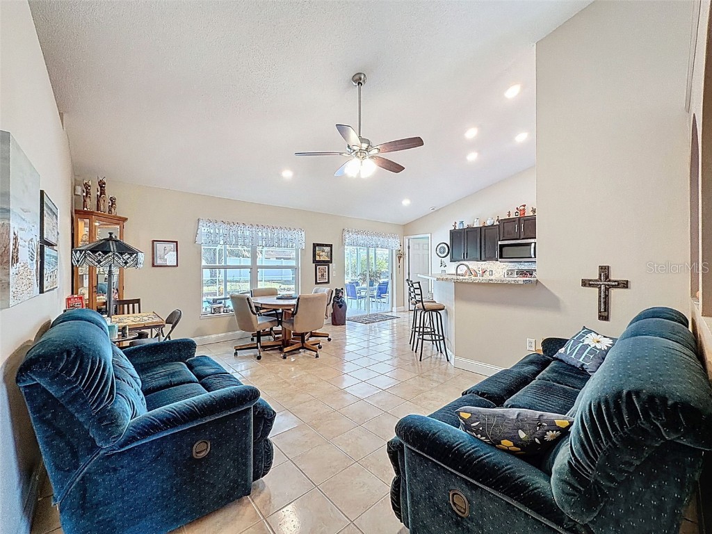 2370 Bonkirk Avenue Spring Hill FL 34609 W7881128 image5