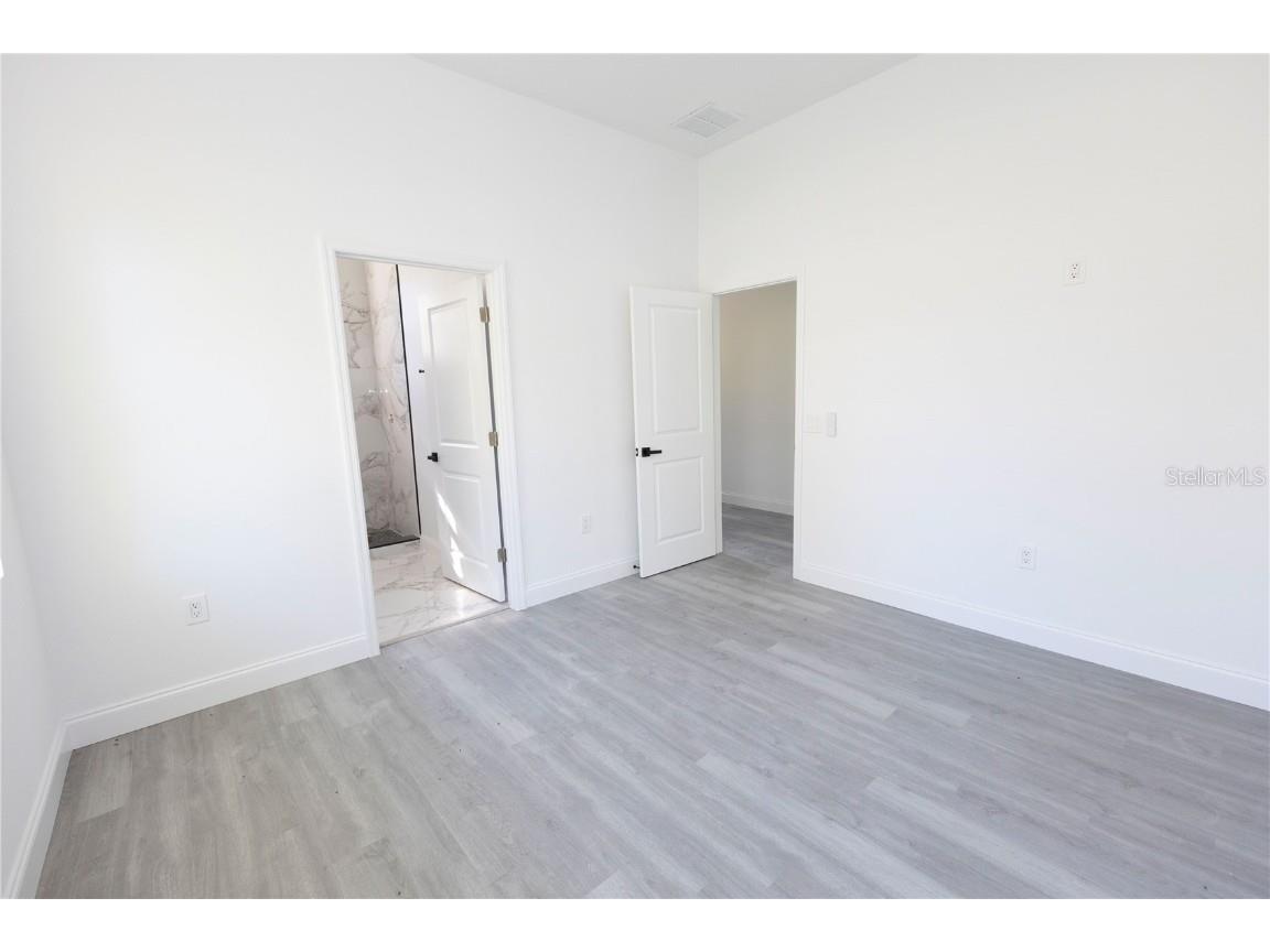 2370 Cr 423 #LOT 16 Lake Panasoffkee FL 33538 G5100066 image18