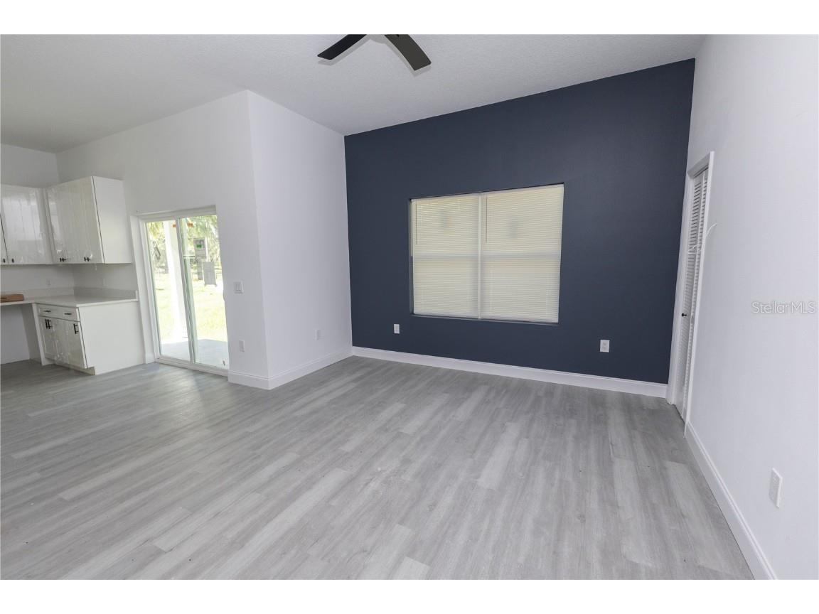 2370 Cr 423 #LOT 16 Lake Panasoffkee FL 33538 G5100066 image5