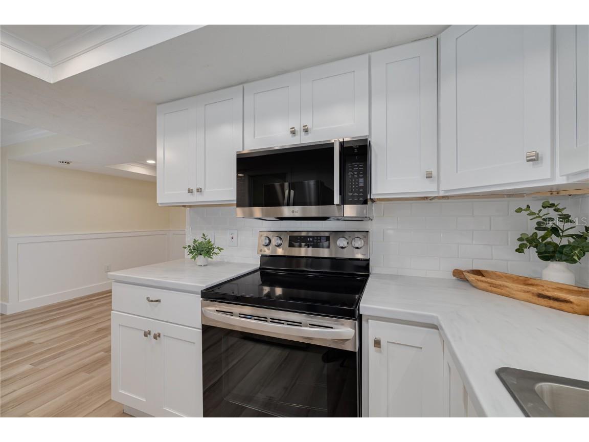 2370 Weymouth Drive Clearwater FL 33764 - ALLEN'S CREEK TO OLD TAMPA BAY TB8383304 image13