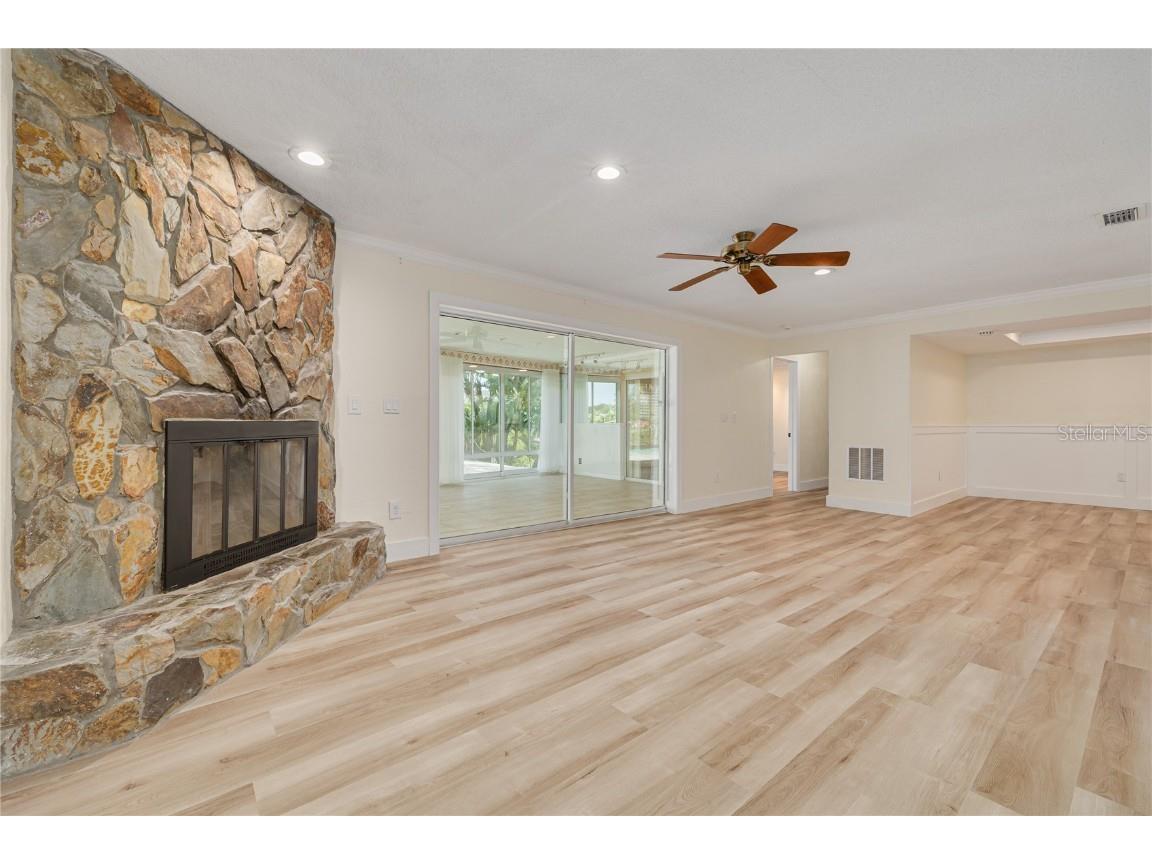 2370 Weymouth Drive Clearwater FL 33764 - ALLEN'S CREEK TO OLD TAMPA BAY TB8383304 image16