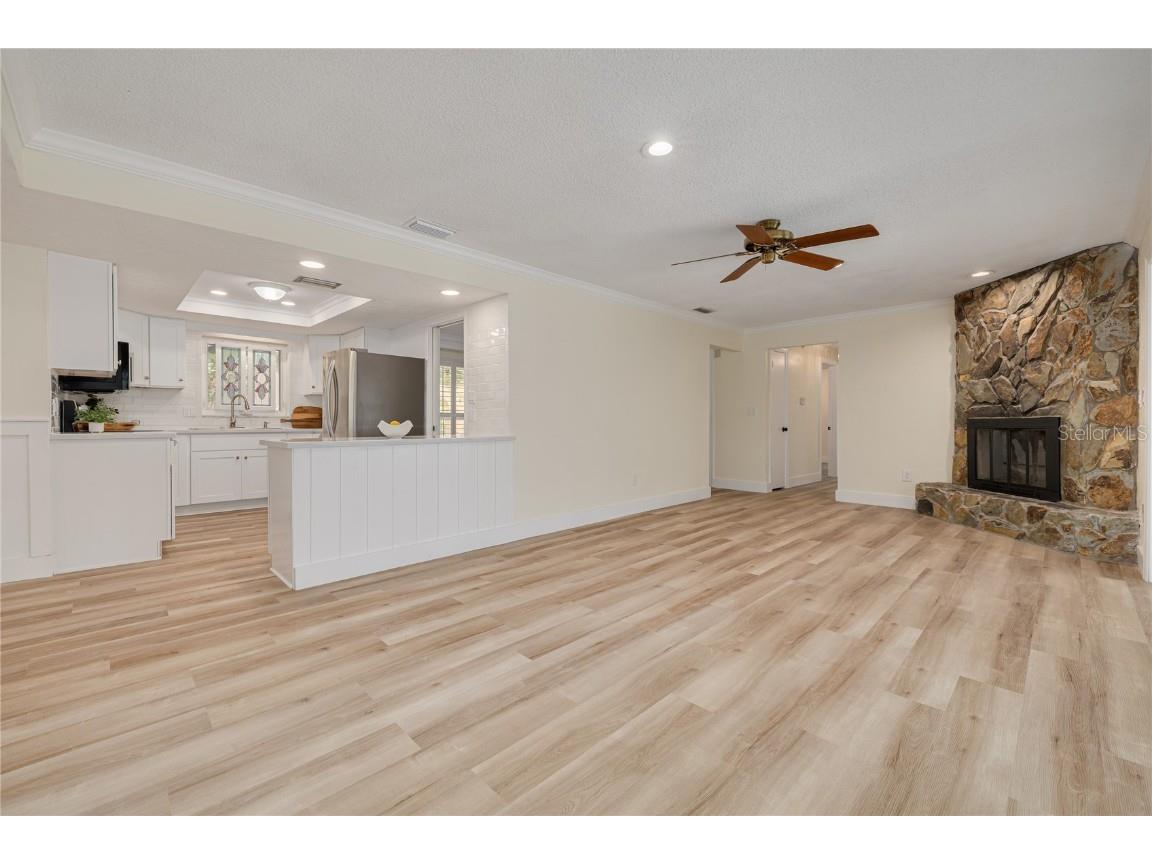 2370 Weymouth Drive Clearwater FL 33764 - ALLEN'S CREEK TO OLD TAMPA BAY TB8383304 image17