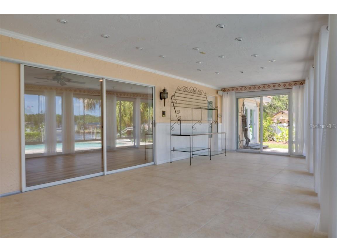 2370 Weymouth Drive Clearwater FL 33764 - ALLEN'S CREEK TO OLD TAMPA BAY TB8383304 image49