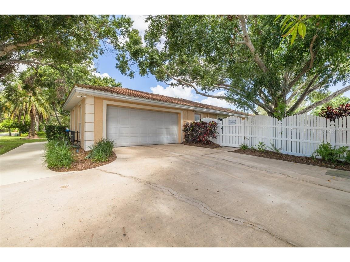 2370 Weymouth Drive Clearwater FL 33764 - ALLEN'S CREEK TO OLD TAMPA BAY TB8383304 image5