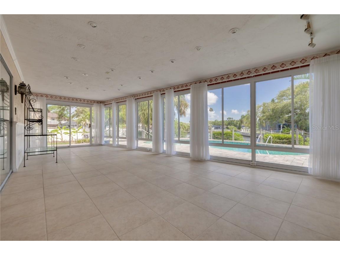 2370 Weymouth Drive Clearwater FL 33764 - ALLEN'S CREEK TO OLD TAMPA BAY TB8383304 image51