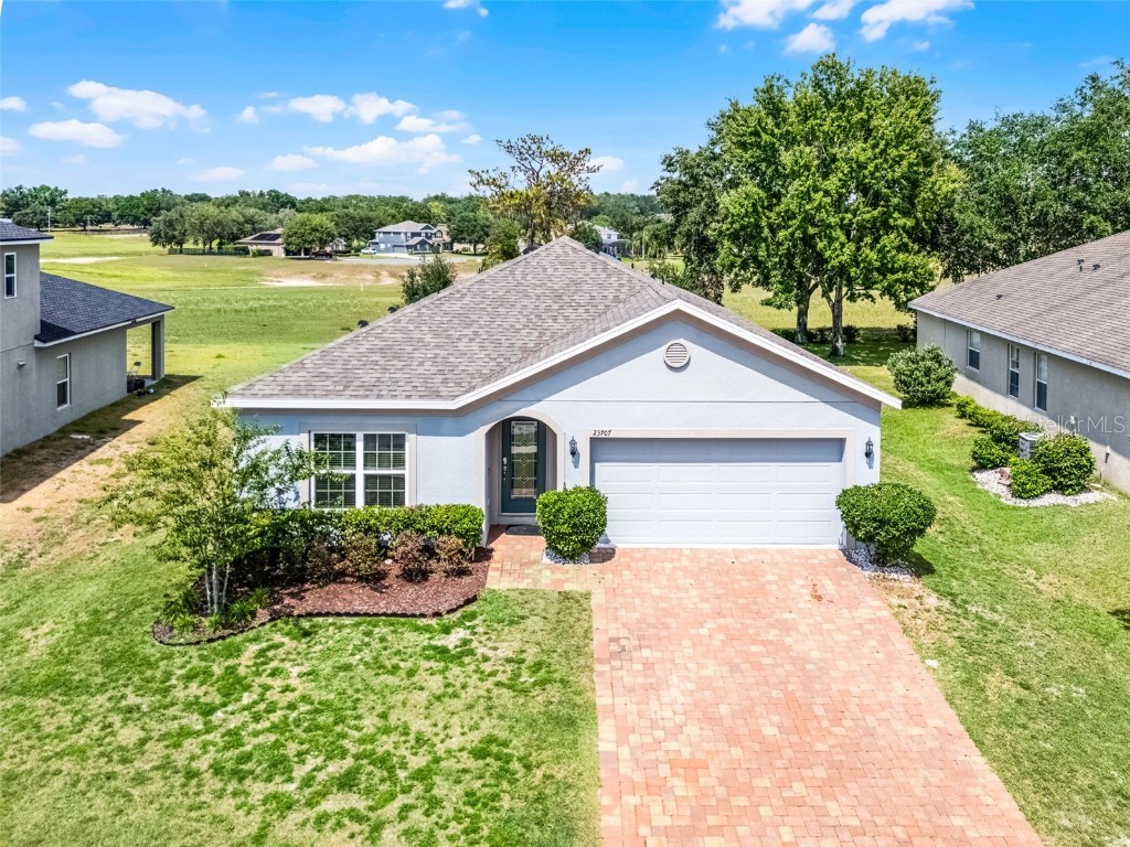 23707 Companero Drive Sorrento FL 32776 G5096722 image2