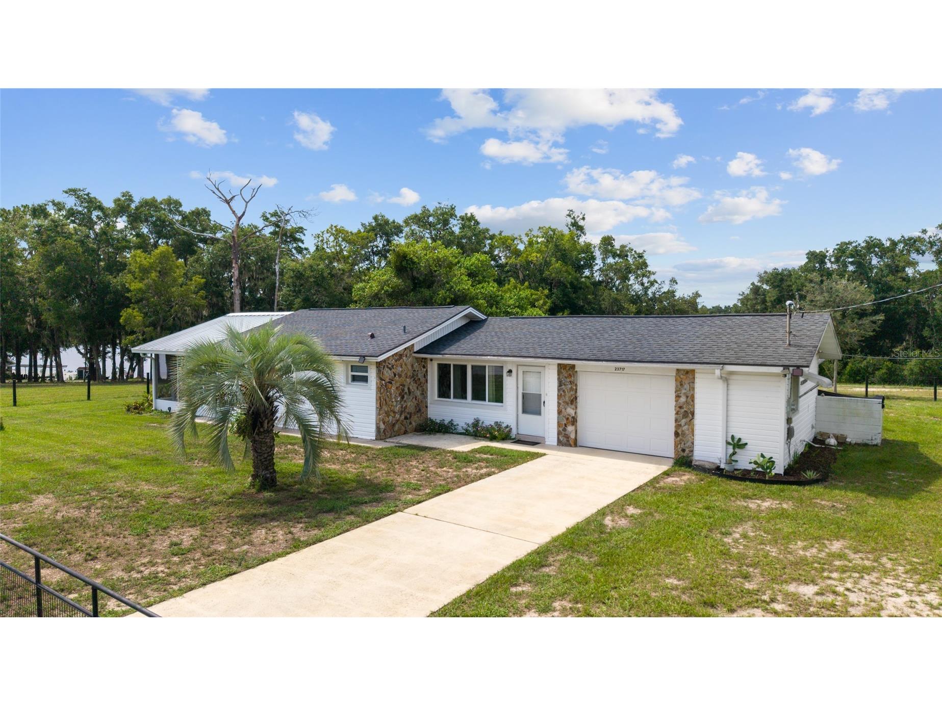 23717 SW Zephyr Hill Court Dunnellon FL 34431 - TIGER AND BONABLE LAKE OM719334 image1