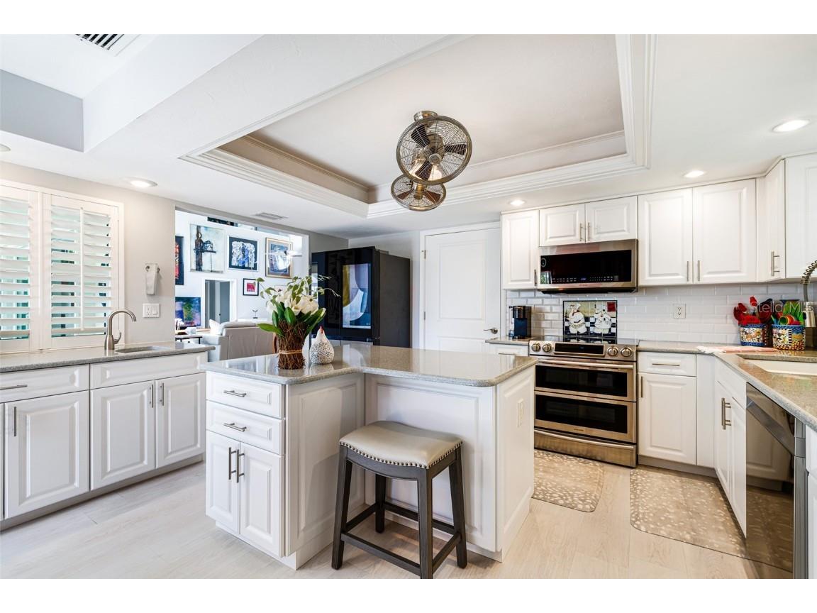 2372 Cherimoya Lane Saint James City FL 33956 A4660193 image10