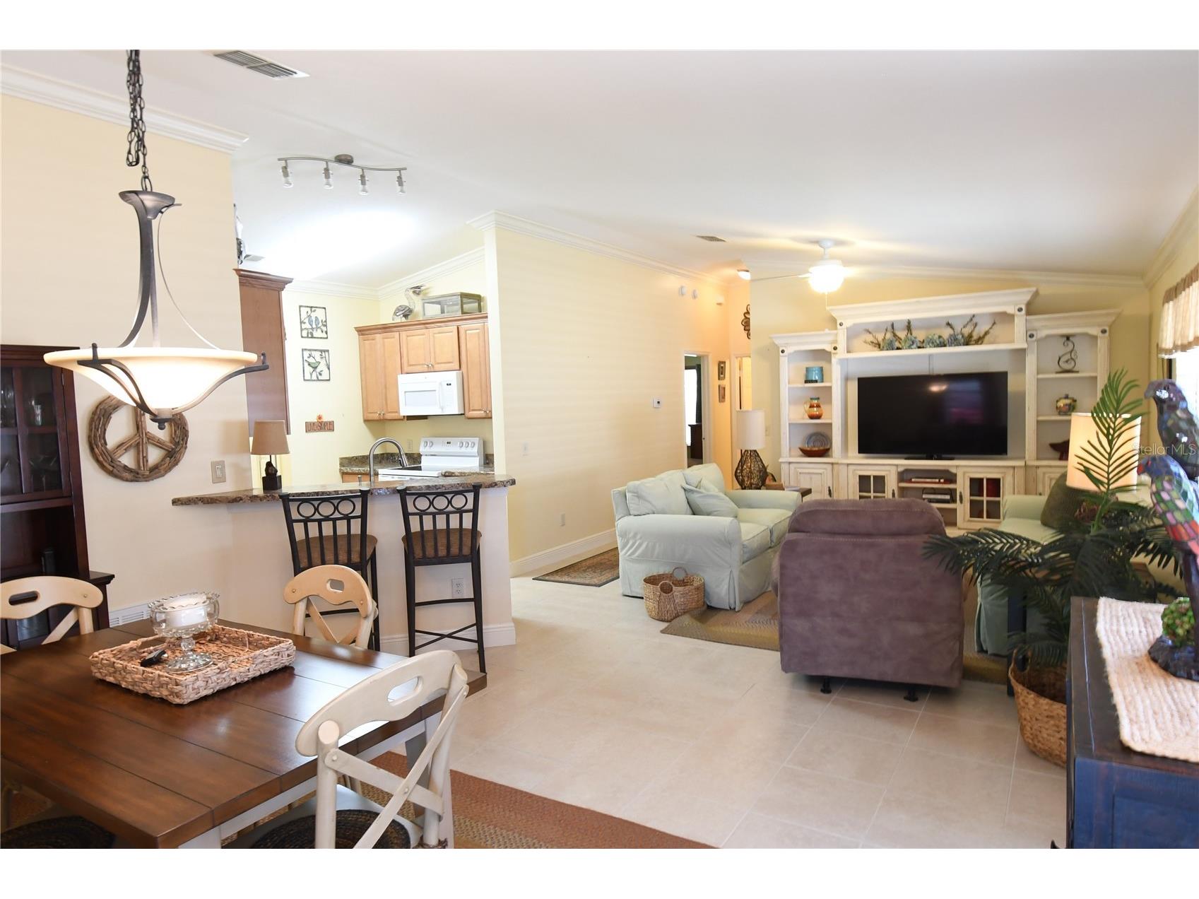 2372 Travis Place The Villages FL 32162 G5112427 image3